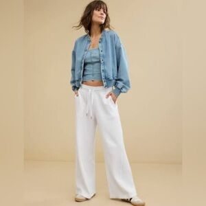 Soft landing trouser